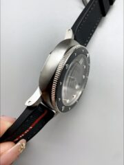 Panerai Submersible Quarantaquattro PAM1681 Luna Rossa 44MM（1;1Super Clone） - Image 6
