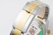 Rolex Daytona 4130 – Two-Tone Gold/Steel, Black Dial, Luxury Chronograph - Image 8