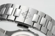 Patek Philippe Nautilus 5811G Blue Dial Steel - Image 8