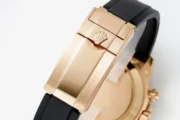 Rolex Yacht-Master 40mm Rose Gold Black Dial Rubber Strap Automatic - Image 9